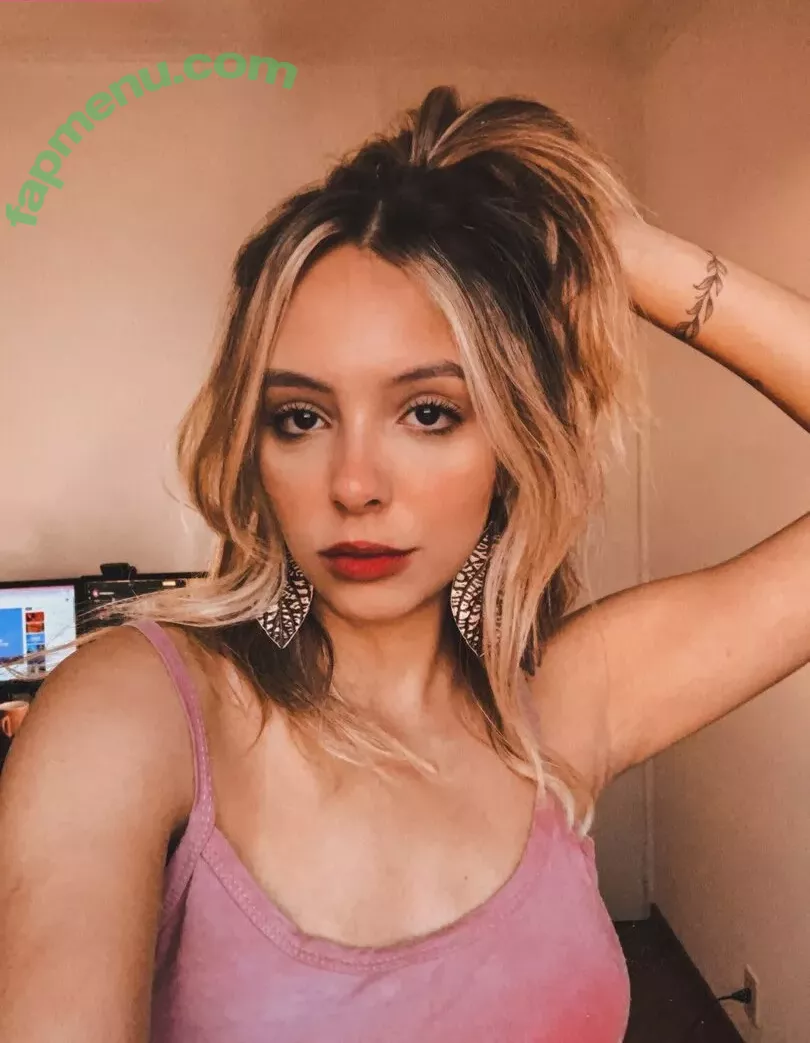 Calistah nude photo #0019 (calistahtwitch / onlycalista)
