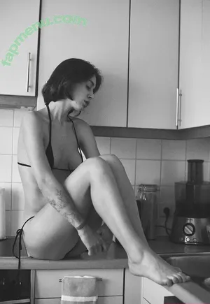 Call Me Elfa / call.me.elfa / call_me_elfa nude photo #0409