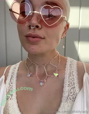  nude photo #0005