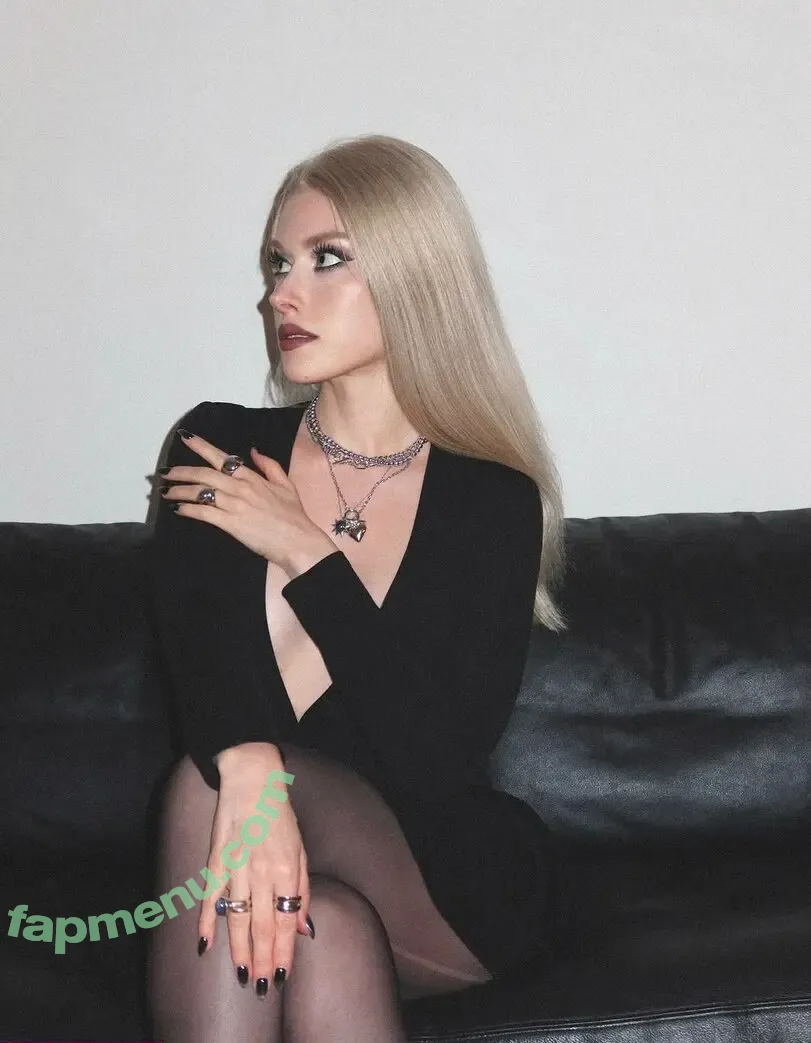 CallanExorcist nude photo #0034 (Alexandra Frenkel / call.an.exorcist / stepanka)