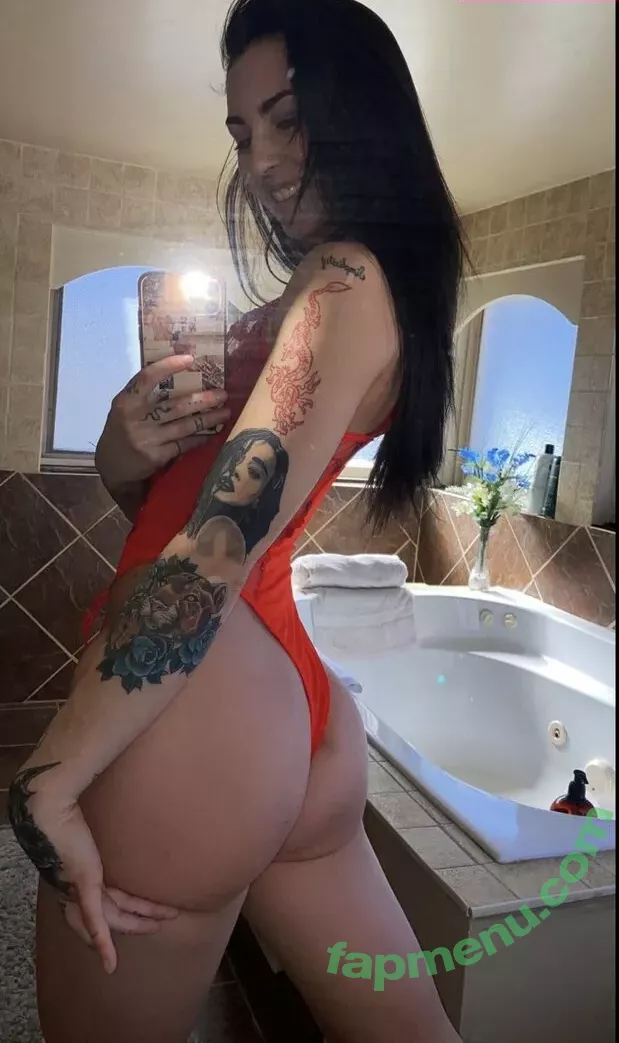 callhermommi nude photo #0002 (callhermommi)