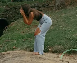 Callie Konopka / calliekonopka / mama.cals / naughtyyinlace nude photo #0003