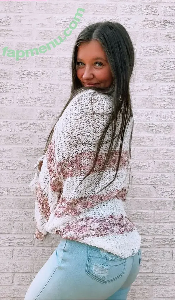 Callie Konopka nude photo #0023 (calliekonopka / mama.cals / naughtyyinlace)