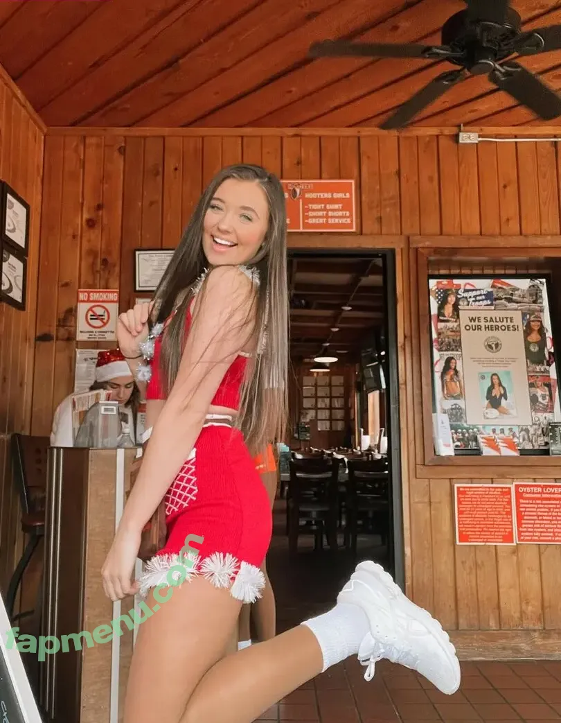 Callie Konopka nude photo #0028 (calliekonopka / mama.cals / naughtyyinlace)