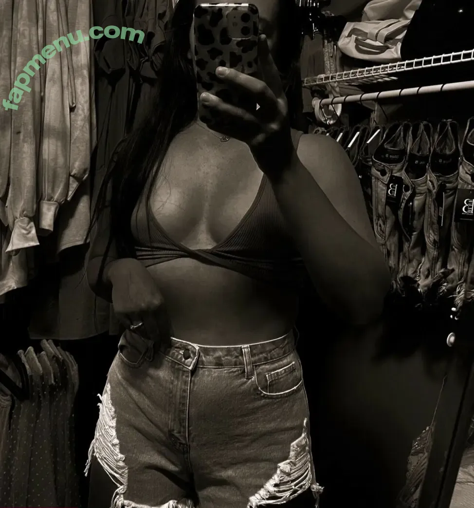 Callie Konopka nude photo #0031 (calliekonopka / mama.cals / naughtyyinlace)