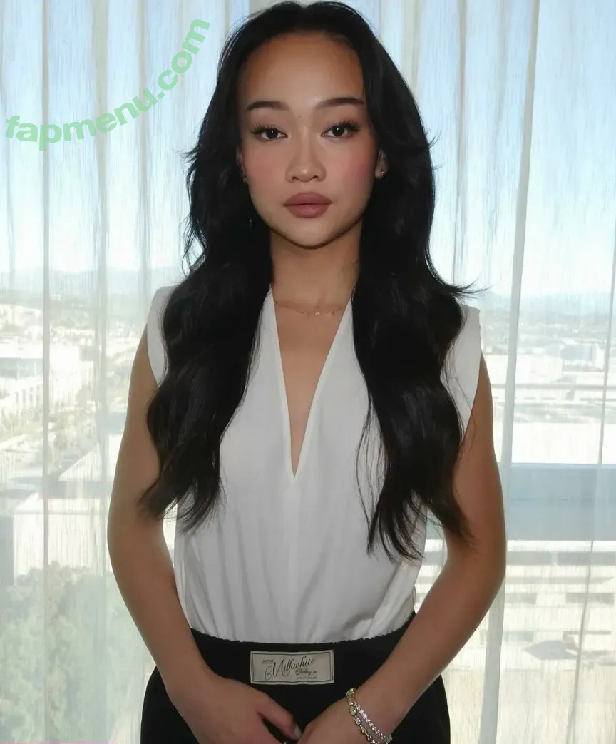 Callina Liang nude photo #0080 (callina.liang)