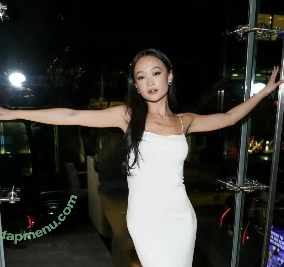 Callina Liang nude photo #0087 (callina.liang)