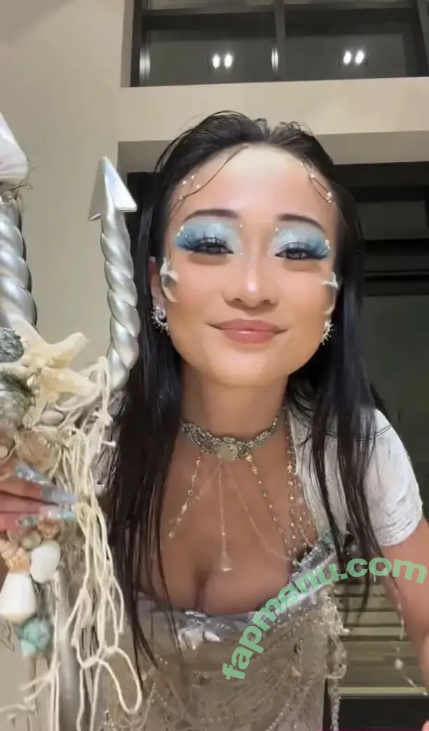 Callina Liang nude photo #0107 (callina.liang)