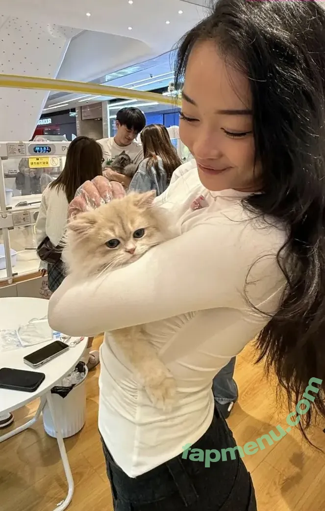 Callina Liang nude photo #0114 (callina.liang)