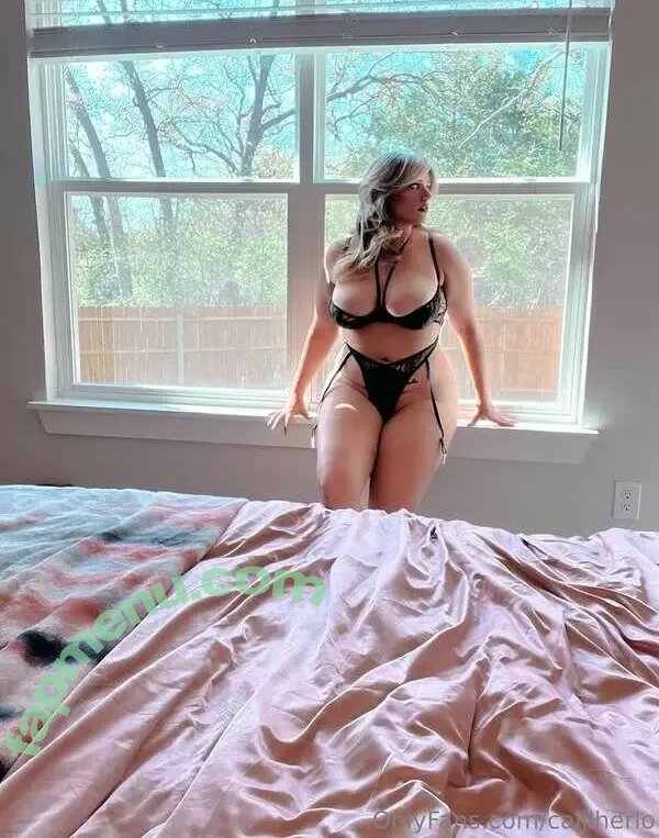 Calllherlo nude photo #0082 (TheLaurax)