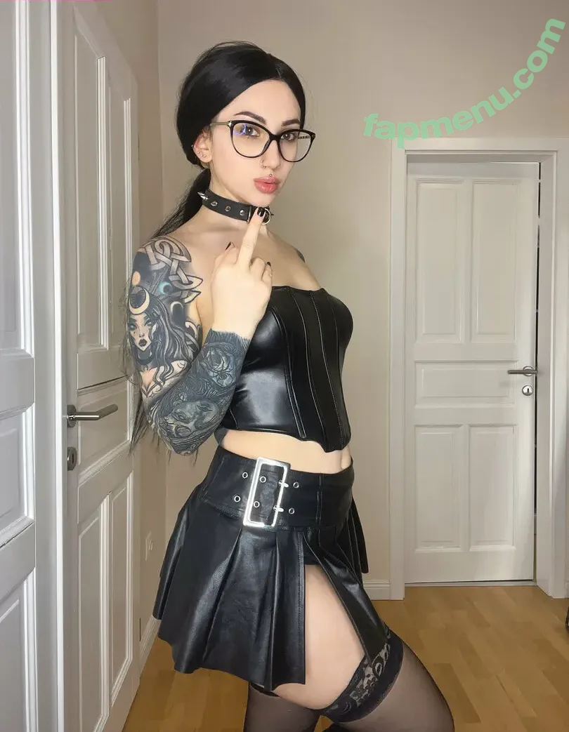 callmegoddesszara nude photo #0033 (callmegoddesszaraa)