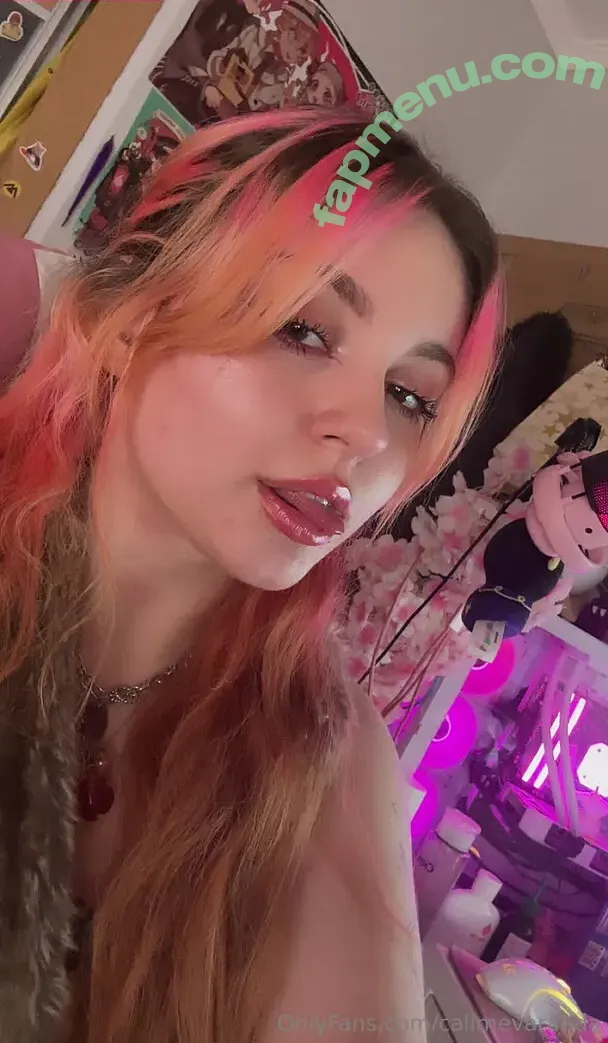 callmevaranda nude photo #0003 (callmevina)