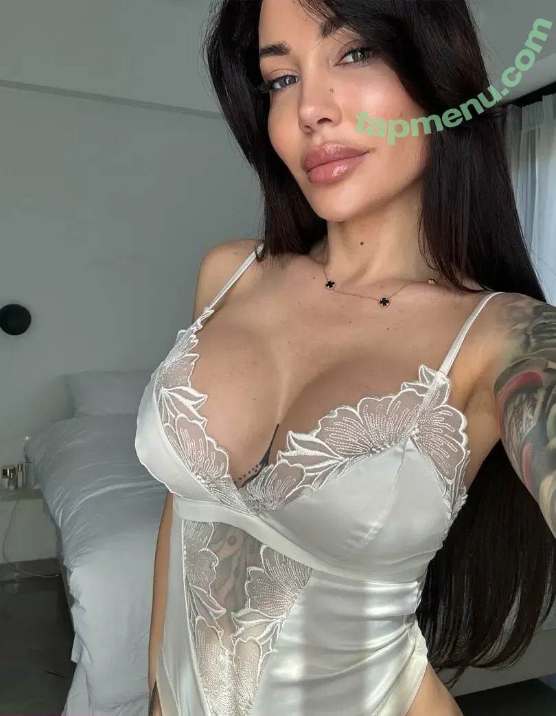 callysto_nymph nude photo #0116 (Celine)