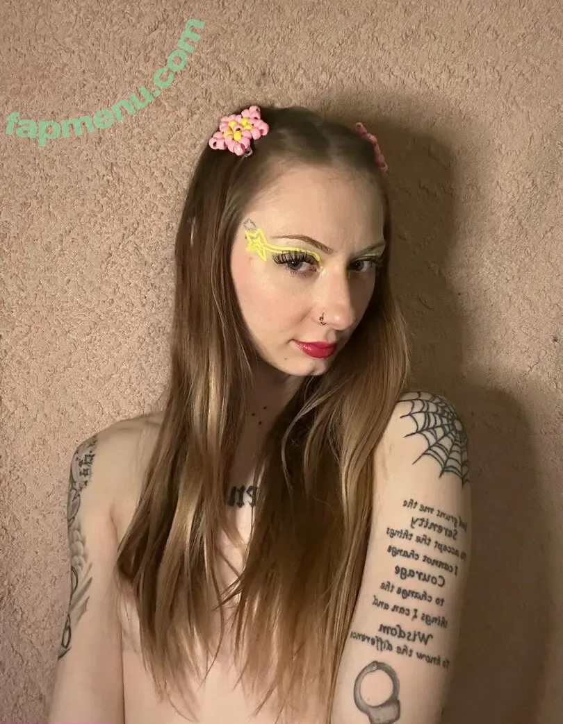 calypsokittyfree nude photo #0118 (kit_kalypso)