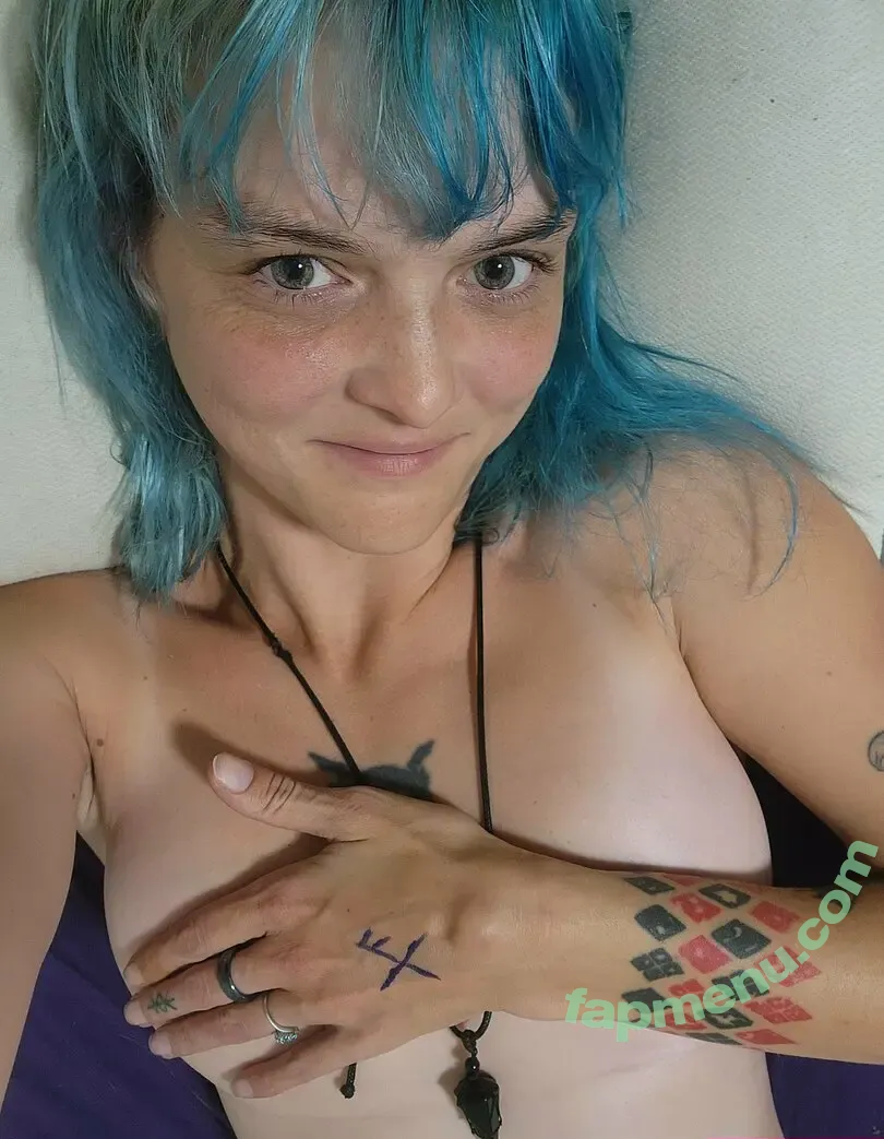 calypsysvanrogue nude photo #0015 (calypsysvanrogue)