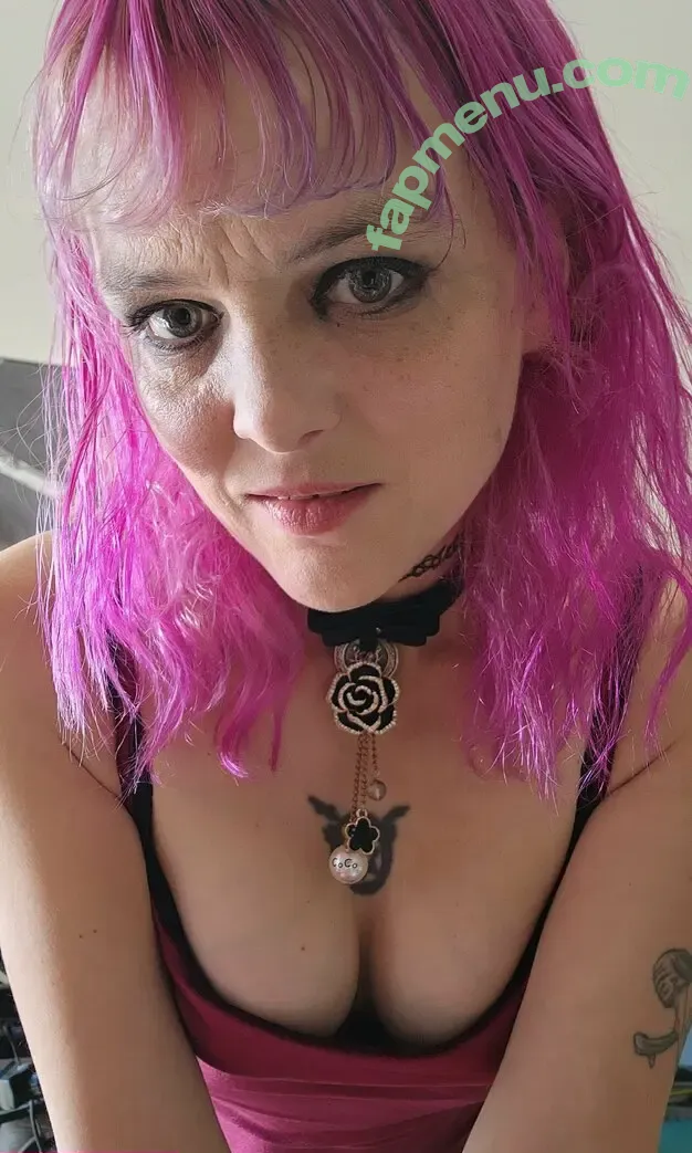 calypsysvanrogue nude photo #0044 (calypsysvanrogue)