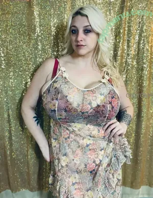 cambriacurves / cambriaplusmodel nude photo #0483