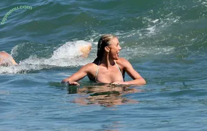 Cameron Diaz / camerondiaz nude photo #0690