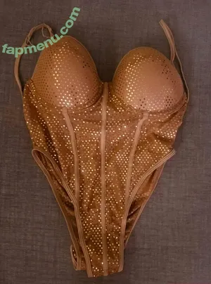  nude photo #0003