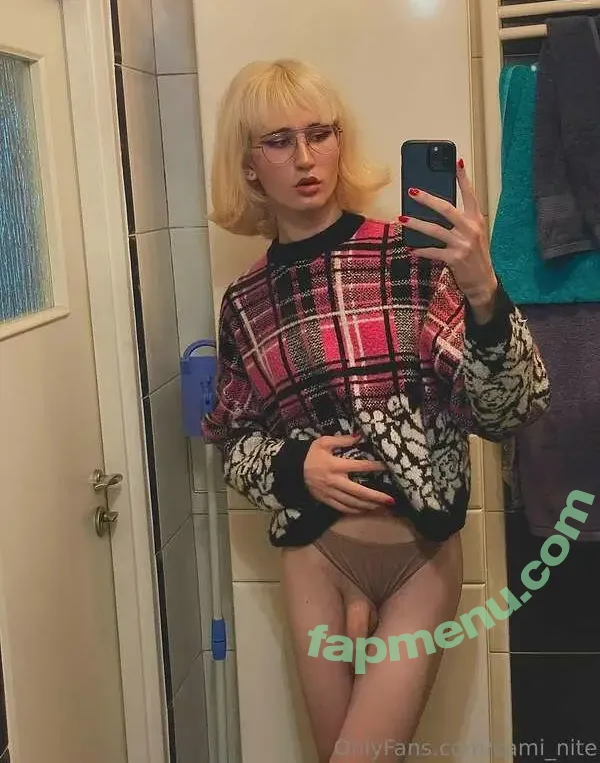 Cami Nite nude photo #0019 (cami_nite)