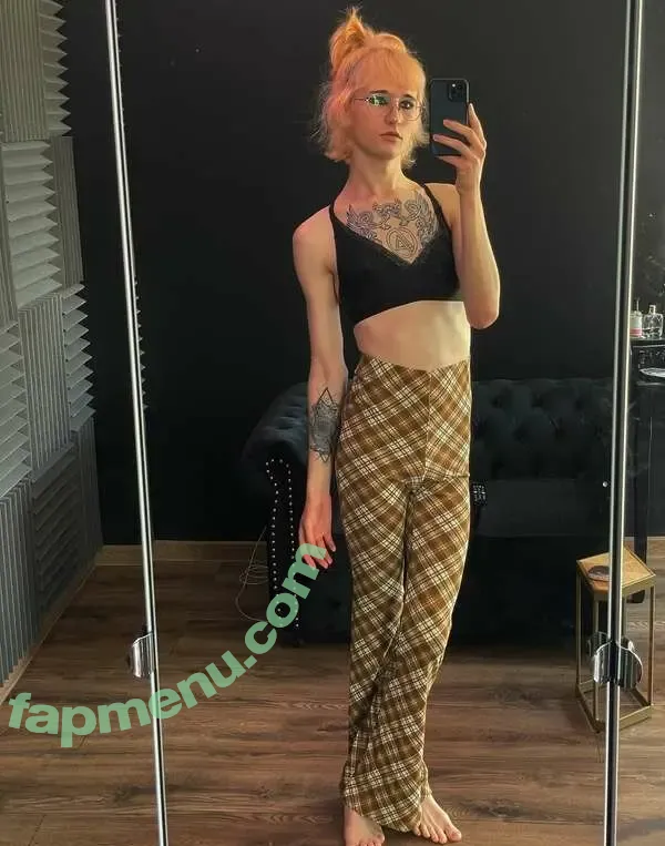 Cami Nite nude photo #0037 (cami_nite)