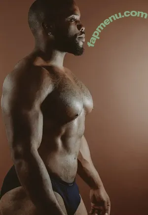  nude photo #0004