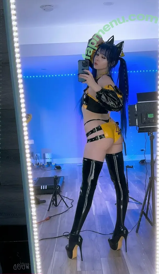 camichantv nude photo #0015 (camichantv)