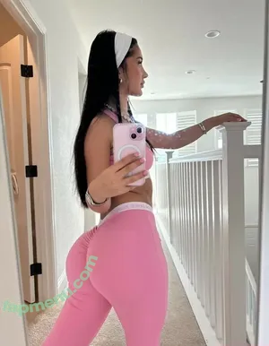 camiihenaoo / camihenao / hehatecamii nude photo #0027