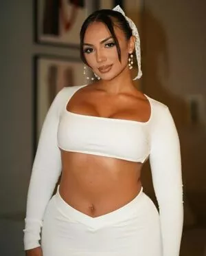 Camila Bernal / caamibernaal nude photo #0188