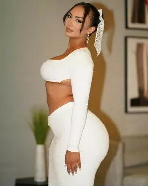 Camila Bernal / caamibernaal nude photo #0189