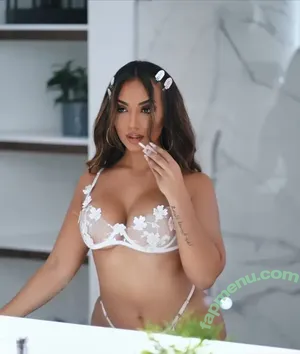 Camila Bernal / caamibernaal nude photo #0533