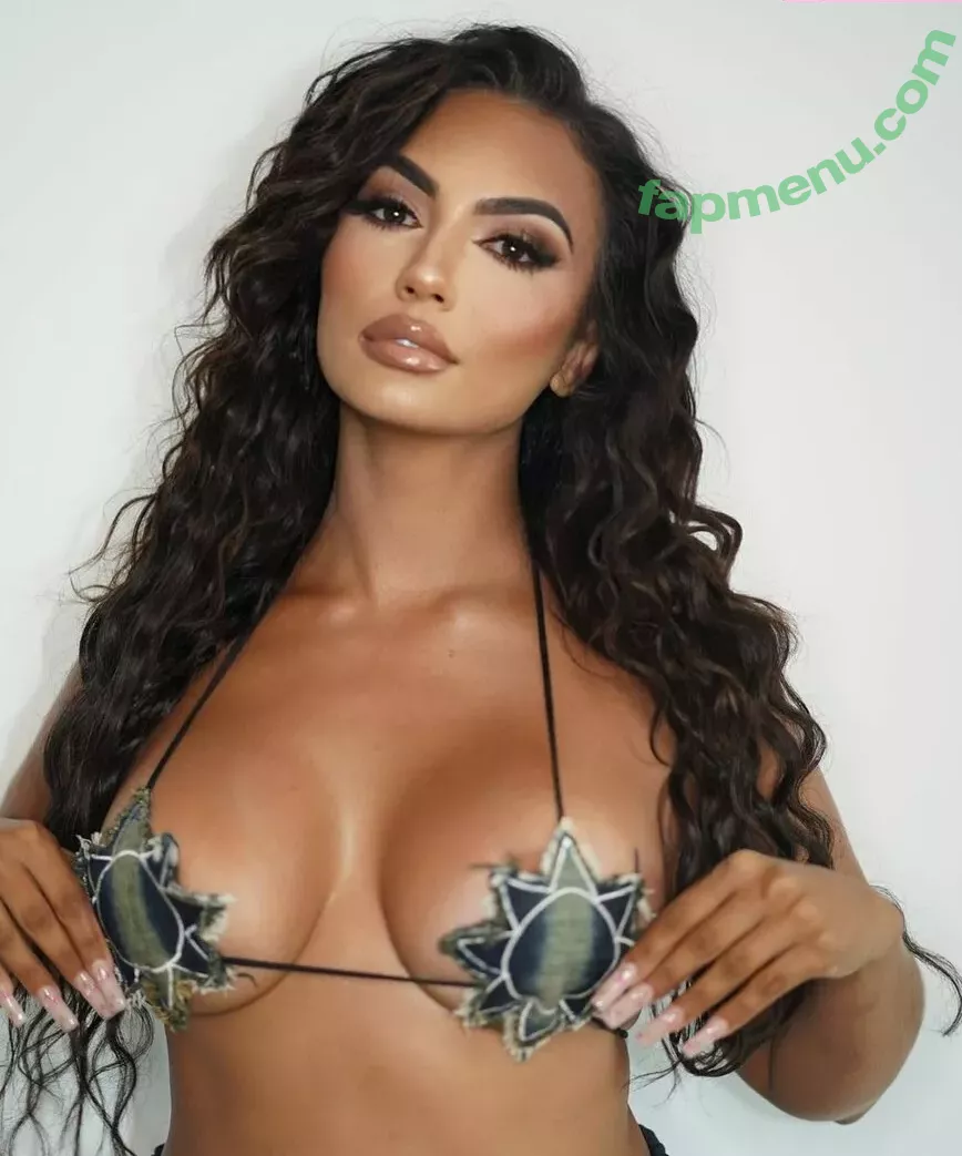 Camila Bernal nude photo #0190 (caamibernaal)