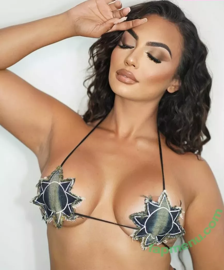 Camila Bernal nude photo #0197 (caamibernaal)