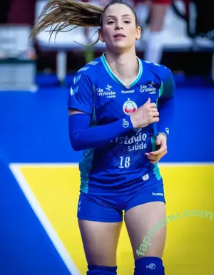 Camila Brait / cbrait nude photo #0059