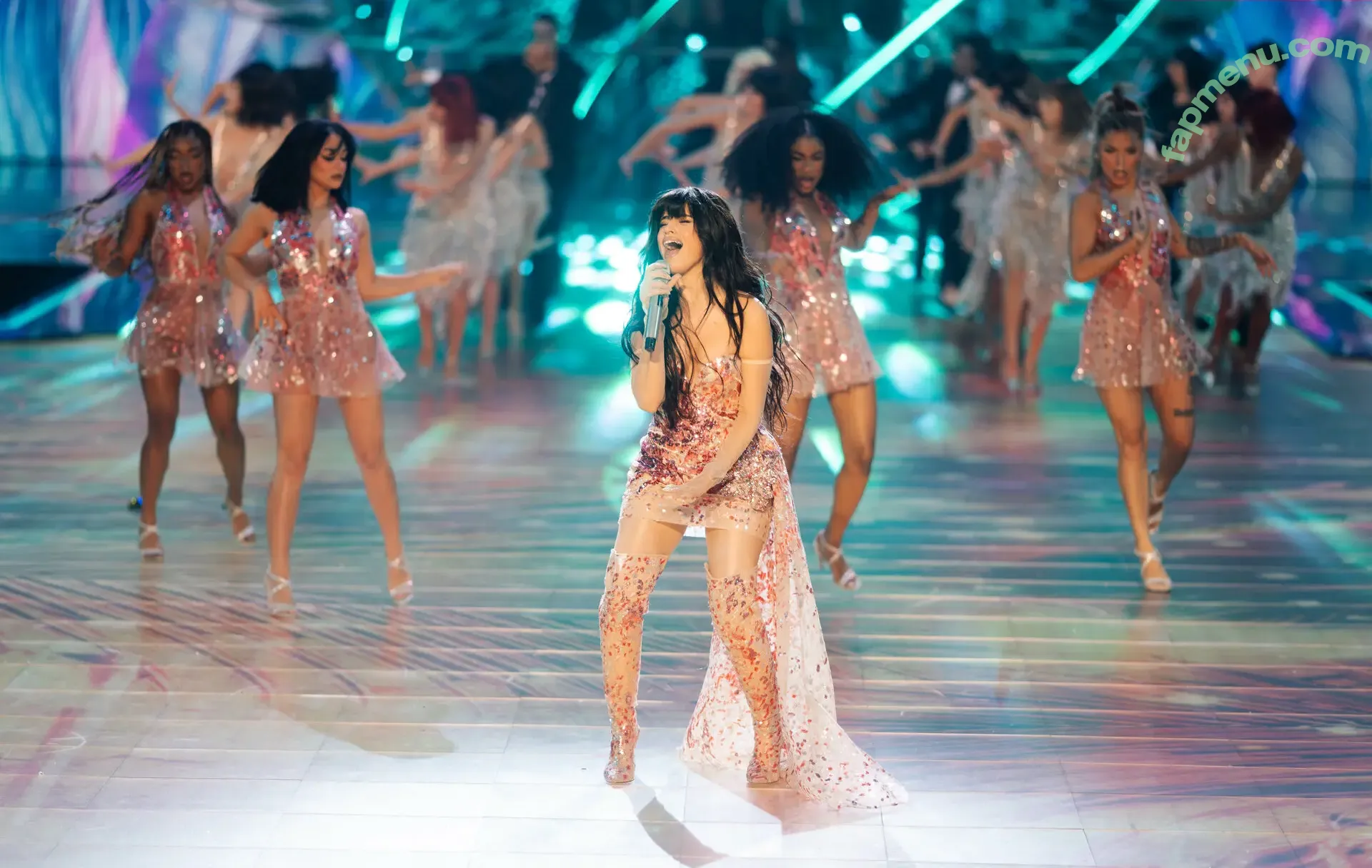 Camila Cabello nude photo #4227 (Camila_Cabello / camilacabello / iamgabrielaung)