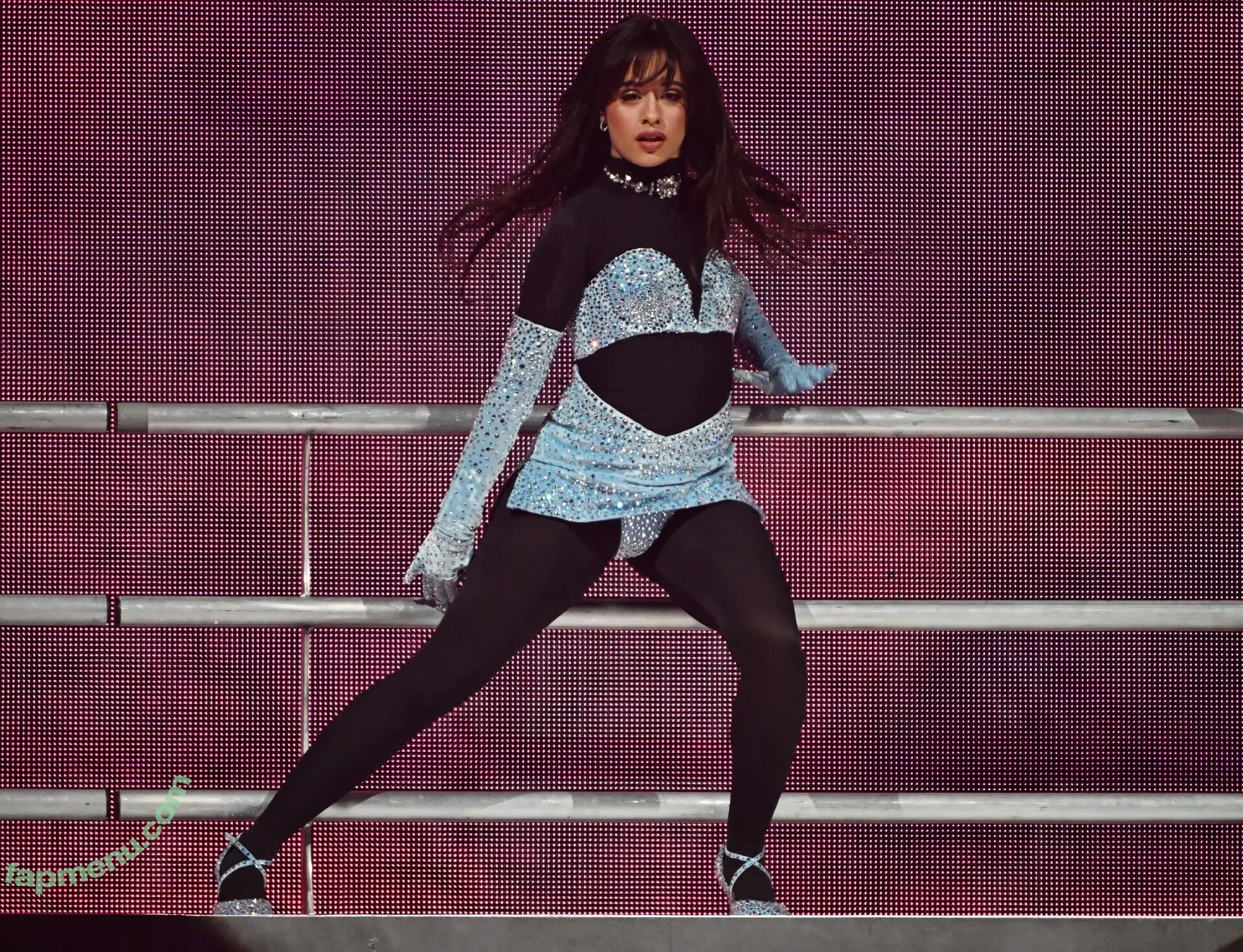 Camila Cabello nude photo #4420 (Camila_Cabello / camilacabello)