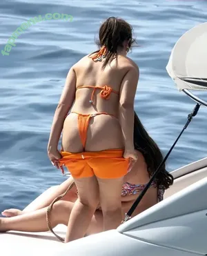 Camila Cabello / Camila_Cabello / camilacabello nude photo #5163