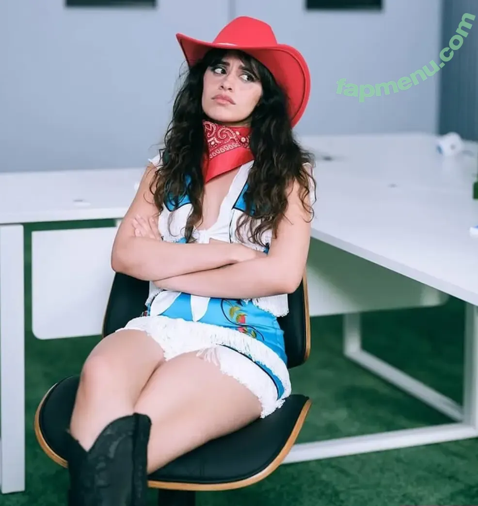 Camila Cabello nude photo #5067 (Camila_Cabello / camilacabello / iamgabrielaung)