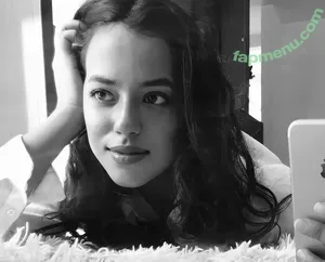 Camila Erika Montengro Rubina / camila.blooms nude photo #0008