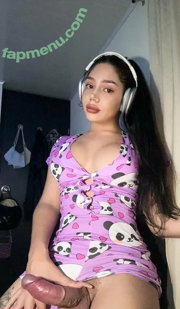 Camila Holguiin nude photo #0006 (HolguiinCamila / camilah666 / camilaholguiin)