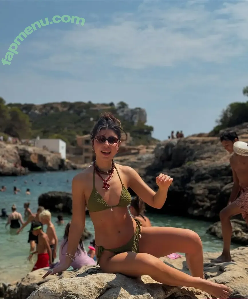 Camila Mayan nude photo #0002 (camilarecabarrenoficial / camimayan)
