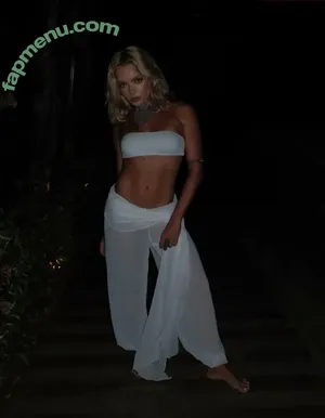 Camila Mayrink / camilamayrink nude photo #0231