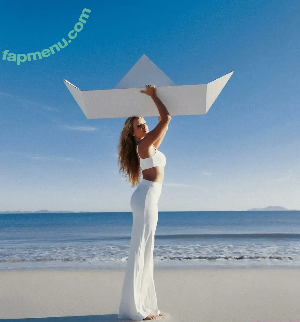 Camila Mayrink nude photo #0209 (camilamayrink)