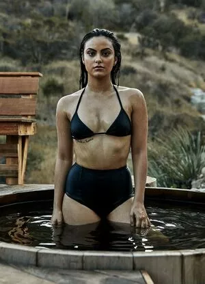 Camila Mendes / camimendes nude photo #0044