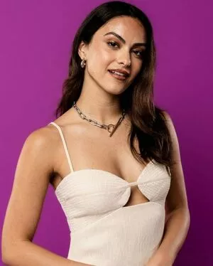 Camila Mendes / camimendes nude photo #0380