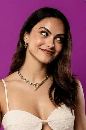 Camila Mendes / camimendes nude photo #0382