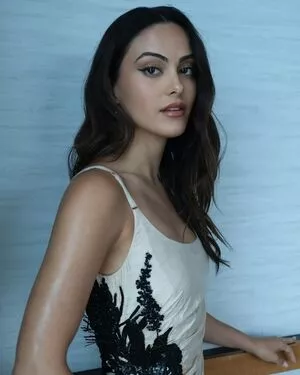 Camila Mendes / camimendes nude photo #0728