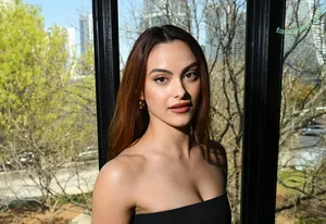 Camila Mendes / camimendes nude photo #0863