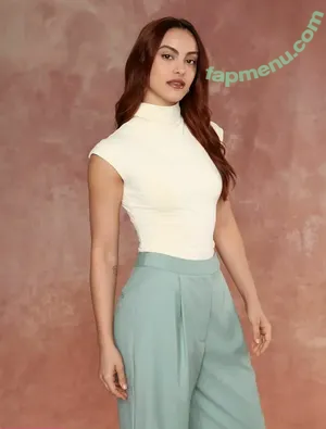 Camila Mendes / camimendes nude photo #0875