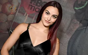 Camila Mendes / camimendes nude photo #0999